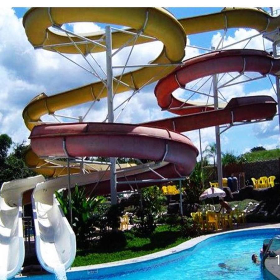 Golden Dolphin Grand Hotel Excelente Caldas Novas Zewnętrze zdjęcie